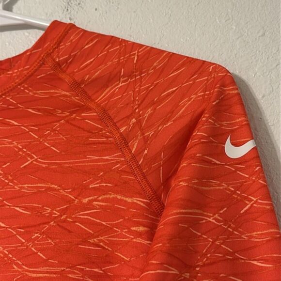 Nike Pro Combat Shirt Womens Large Orange Fitted Dri-Fit Long Sleeve Compression - Picture 3 of 10